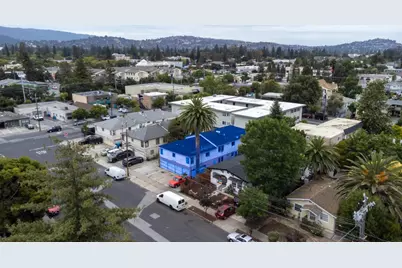 217 Alden St, Redwood City, CA 94063 - Photo 2