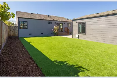 937 McCue Ave, San Carlos, CA 94070 - Photo 8