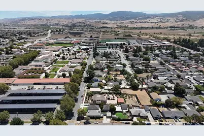 1228 West St, Hollister, CA 95023 - Photo 48