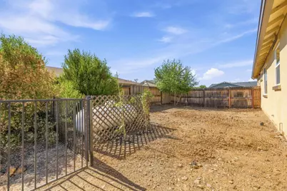 216 Raccoon Hollow Loop, Copperopolis, CA 95228 - Photo 32
