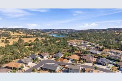 216 Raccoon Hollow Loop, Copperopolis, CA 95228 - Photo 46