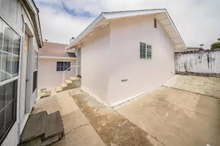 1696 Vallejo St, Seaside, CA 93955 - Photo 26