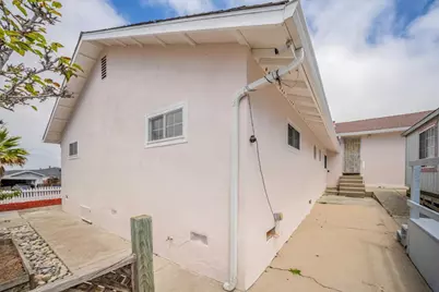 1696 Vallejo St, Seaside, CA 93955 - Photo 24