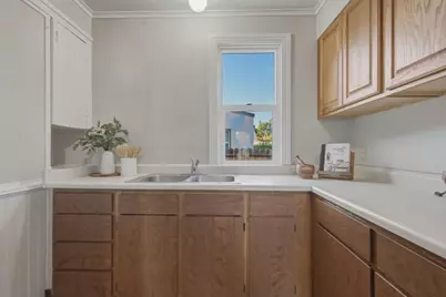 997 San Benito St, Hollister, CA 95023 - Photo 20