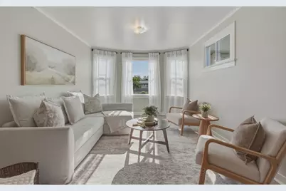 997 San Benito St, Hollister, CA 95023 - Photo 8