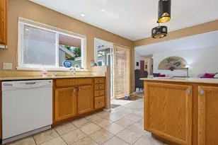 186 Crestview Ct, Watsonville, CA 95076 - Photo 10