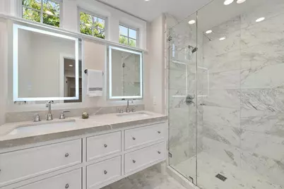 711 Valparaiso Ave, Menlo Park, CA 94025 - Photo 20