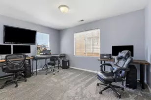 232 Tuscany Ave, Greenfield, CA 93927 - Photo 22