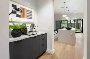 725 Evergreen St, Menlo Park, CA 94025 - Photo 14
