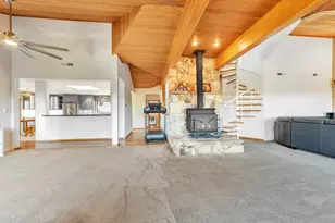 950 Oak Ridge Rd, Los Gatos, CA 95033 - Photo 14