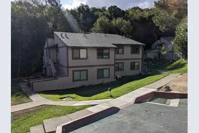 17 Clay Ct, Novato, CA 94949 - Photo 2