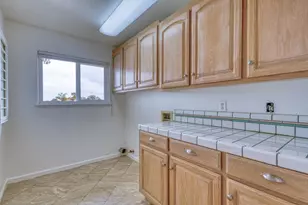 24720 Foothill Dr, Salinas, CA 93908 - Photo 38