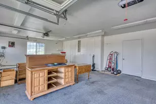 24720 Foothill Dr, Salinas, CA 93908 - Photo 44