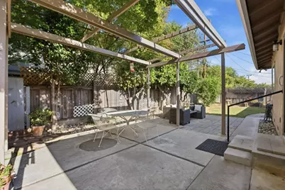 2597 Malaga Dr, San Jose, CA 95125 - Photo 30