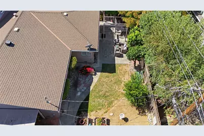 2597 Malaga Dr, San Jose, CA 95125 - Photo 38