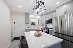 100 W Rossi St 2, Salinas, CA 93901 - Photo 10
