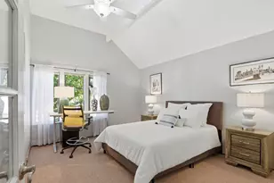 1224 Hawkhurst Pl, San Jose, CA 95125 - Photo 30
