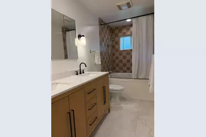737 Hamann Dr, San Jose, CA 95117 - Photo 18