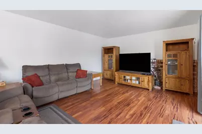 7185 Orchard Dr, Gilroy, CA 95020 - Photo 8