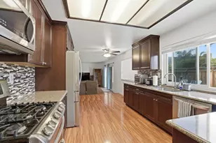 7185 Orchard Dr, Gilroy, CA 95020 - Photo 10