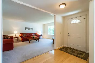 339 Churchill Pl, Gilroy, CA 95020 - Photo 4