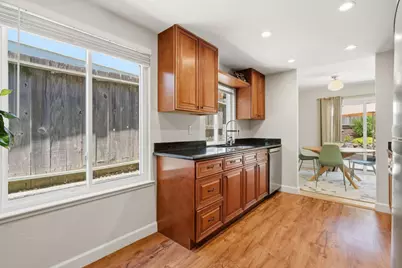 Rainier Ave, Pacifica, CA 94044 - Photo 16