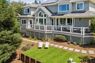 822 Columbus St, El Granada, CA 94018 - Photo 1