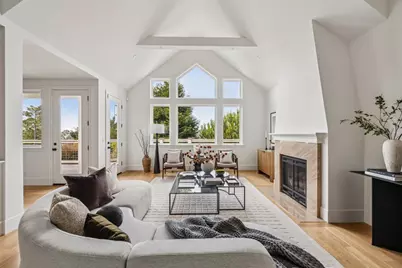 822 Columbus St, El Granada, CA 94018 - Photo 1
