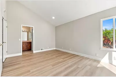 5436 Century Park Way, San Jose, CA 95111 - Photo 22