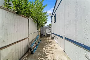 2580 Senter Rd 476, San Jose, CA 95111 - Photo 28