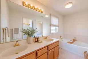 1961 Nikki Ann Way, Turlock, CA 95380 - Photo 6