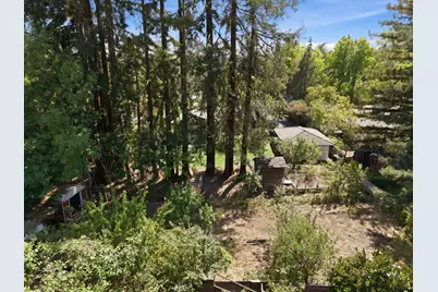24285 Summerhill Ave, Los Altos, CA 94024 - Photo 26
