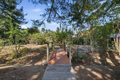 24285 Summerhill Ave, Los Altos, CA 94024 - Photo 30