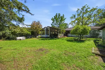 24285 Summerhill Ave, Los Altos, CA 94024 - Photo 28