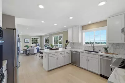 623 Upland Rd, Redwood City, CA 94062 - Photo 10