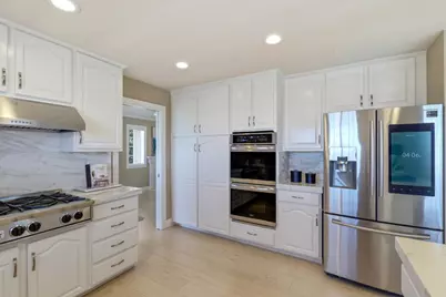 623 Upland Rd, Redwood City, CA 94062 - Photo 12