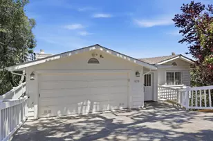 623 Upland Rd, Redwood City, CA 94062 - Photo 2
