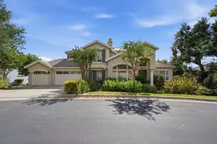8411 Goldenrod Cir, Gilroy, CA 95020 - Photo 2
