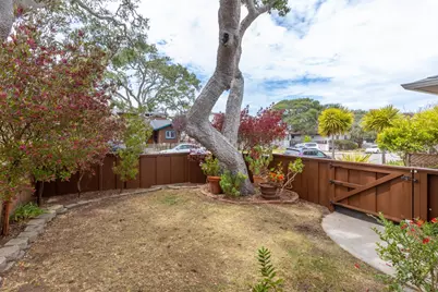 709 Lobos Ave, Pacific Grove, CA 93950 - Photo 6