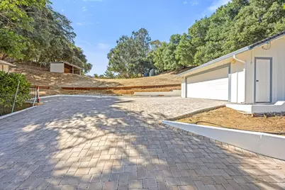 15565 Armsby Ln, Morgan Hill, CA 95037 - Photo 8