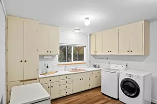 15565 Armsby Ln, Morgan Hill, CA 95037 - Photo 40
