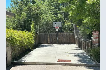 23005 Standing Oak Ct, Cupertino, CA 95014 - Photo 30