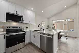 4740 Clear River Ct, San Jose, CA 95136 - Photo 10
