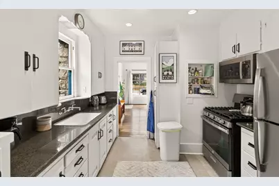 315 Cypress Ave, Pacific Grove, CA 93950 - Photo 10
