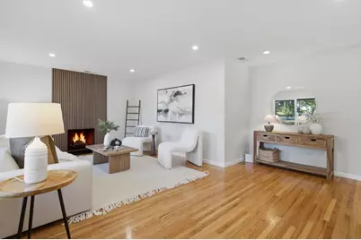 2293 W Hedding St, San Jose, CA 95128 - Photo 10