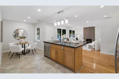 2293 W Hedding St, San Jose, CA 95128 - Photo 26