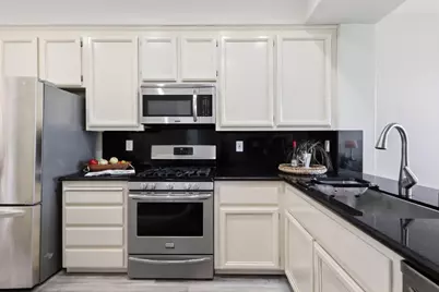 504 Shoal Cir, Redwood City, CA 94065 - Photo 14