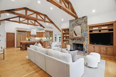 15027 Natalye Rd, Monte Sereno, CA 95030 - Photo 16