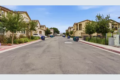 1429 Poppy Ln, Hayward, CA 94545 - Photo 46