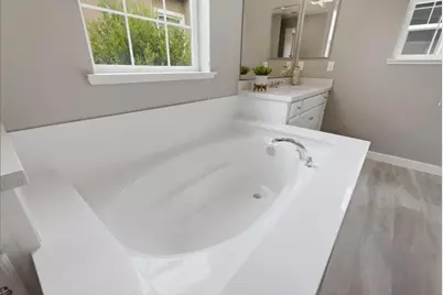 1429 Poppy Ln, Hayward, CA 94545 - Photo 24